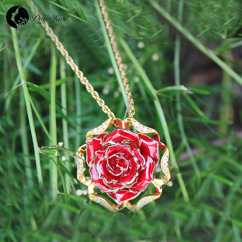 Round Gold Rose Necklace (fresh Rose)