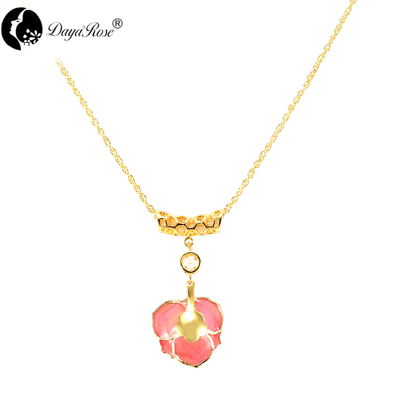 Exquisite Diamond Pink Gold Rose Necklace